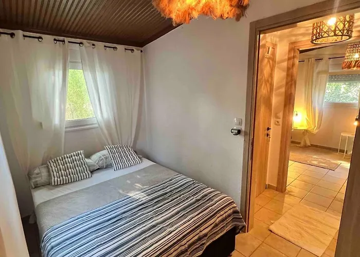 Ancient Pydna Paradise *